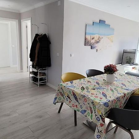 *Sea View* New 3 Bedroom Apt With Free Parking Sesimbra Bagian luar foto