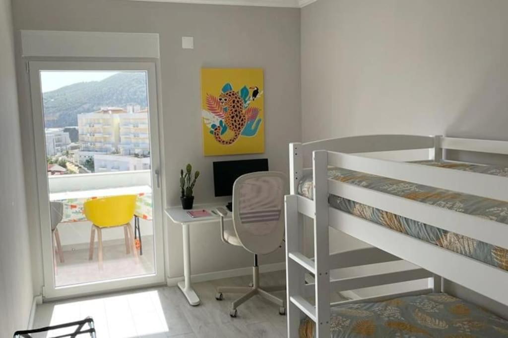 *Sea View* New 3 Bedroom Apt With Free Parking Sesimbra Bagian luar foto