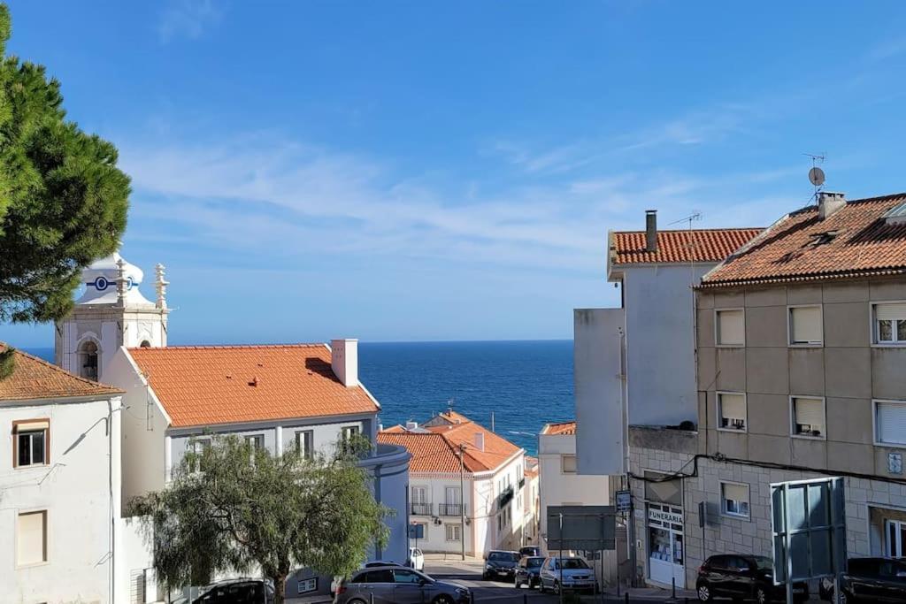 *Sea View* New 3 Bedroom Apt With Free Parking Sesimbra Bagian luar foto